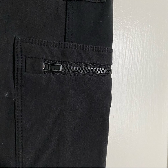 ATHLETA Headlands Hybrid Pocket Legging Pants in Black size 0 - Picture 5 of 10